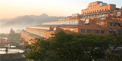 河(hé)池市華錫(xī)集團