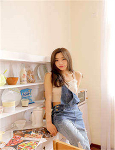 小姐好白