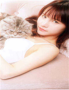 被禁锢的女孩