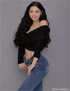 红发女郎