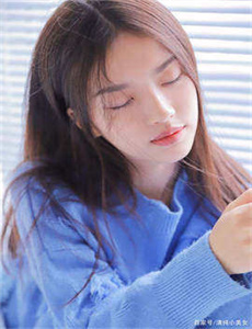 女一丝不挂-山狗1999