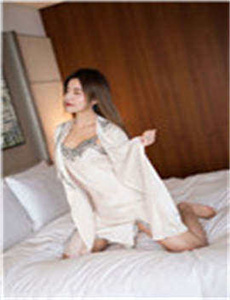 筱田优-张莜